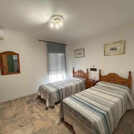El Ancla Hotel Alcala del Rio Ngoại thất bức ảnh