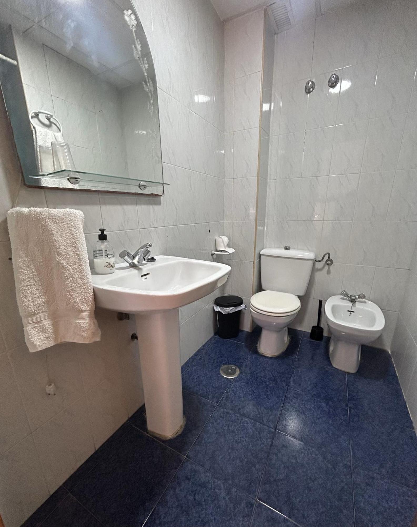 El Ancla Hotel Alcala del Rio Ngoại thất bức ảnh