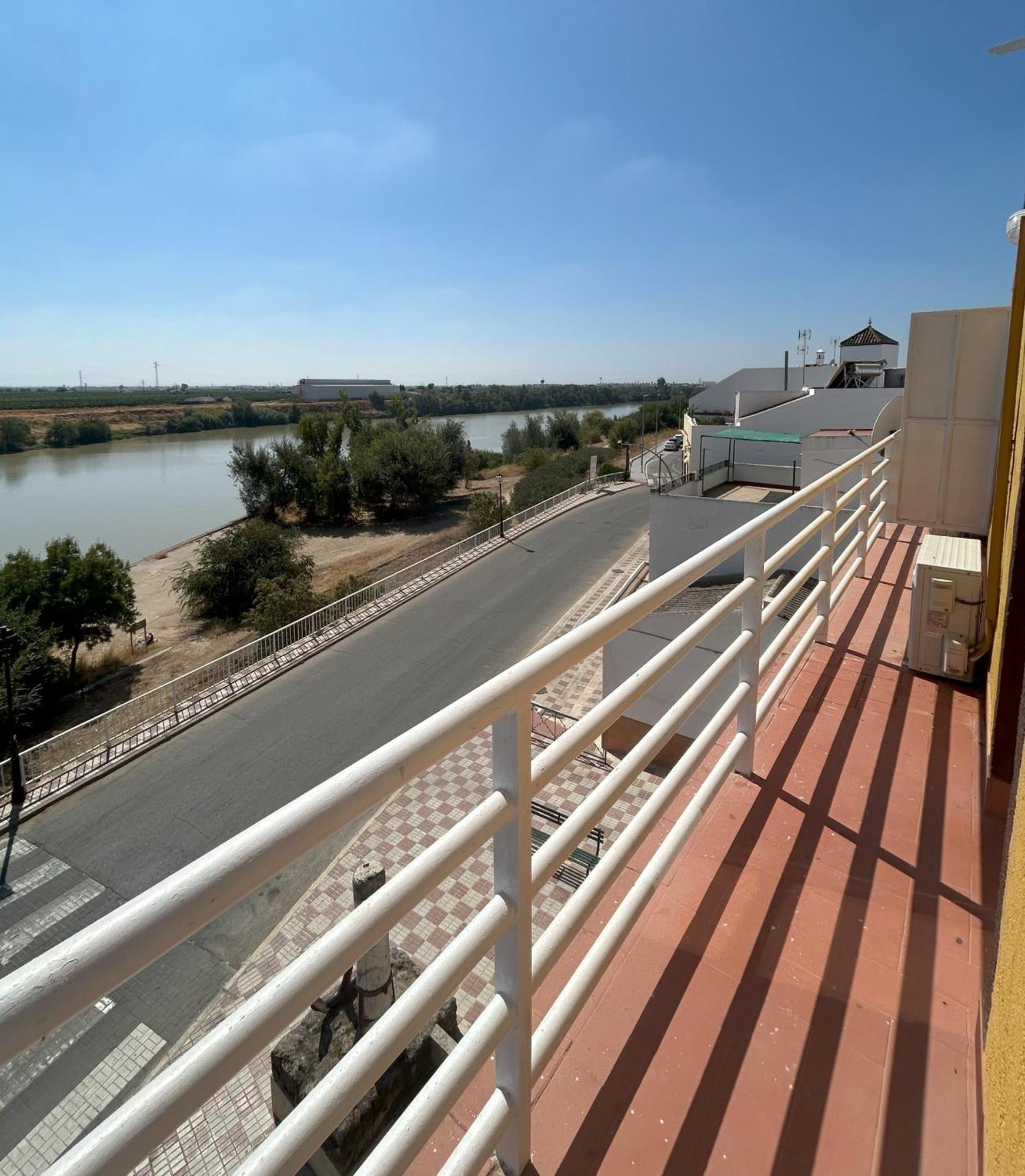 El Ancla Hotel Alcala del Rio Ngoại thất bức ảnh