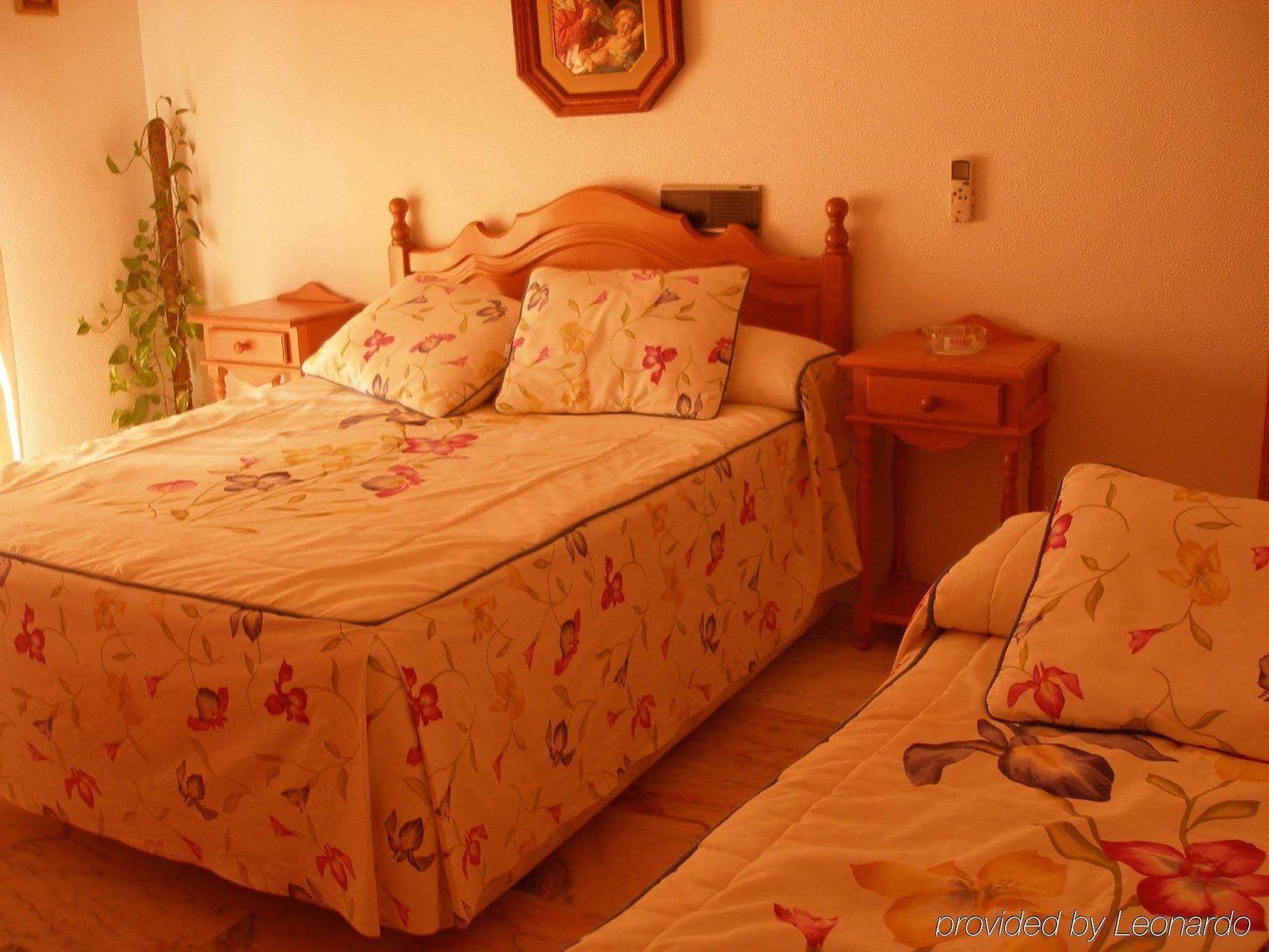 El Ancla Hotel Alcala del Rio Phòng bức ảnh