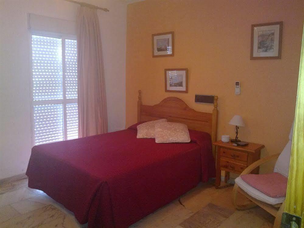 El Ancla Hotel Alcala del Rio Ngoại thất bức ảnh