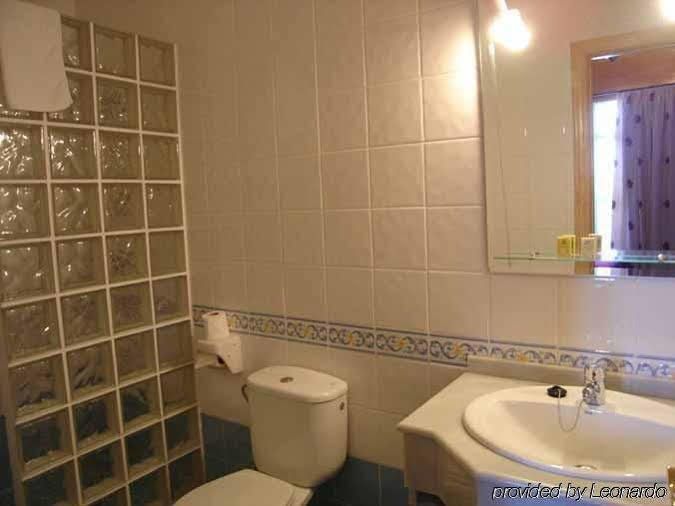El Ancla Hotel Alcala del Rio Ngoại thất bức ảnh